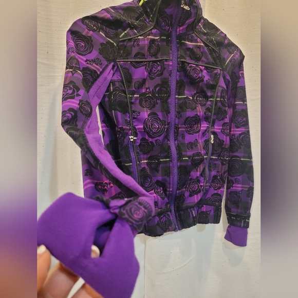 IVIVVA Sz 10 by Lululemon Lightweight Jacket - Picture 8 of 10